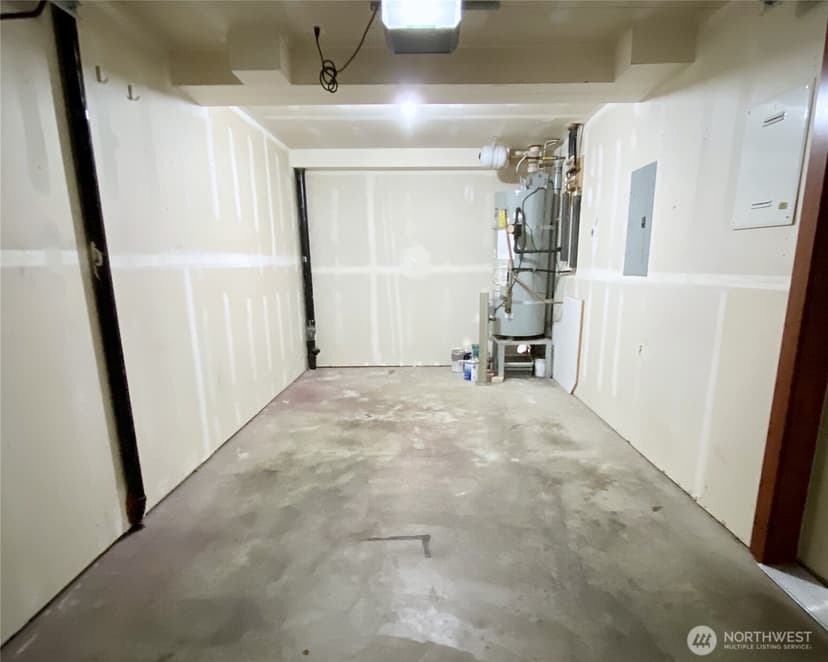 Property photo for 662 NE 40th Street, Seattle photo 7