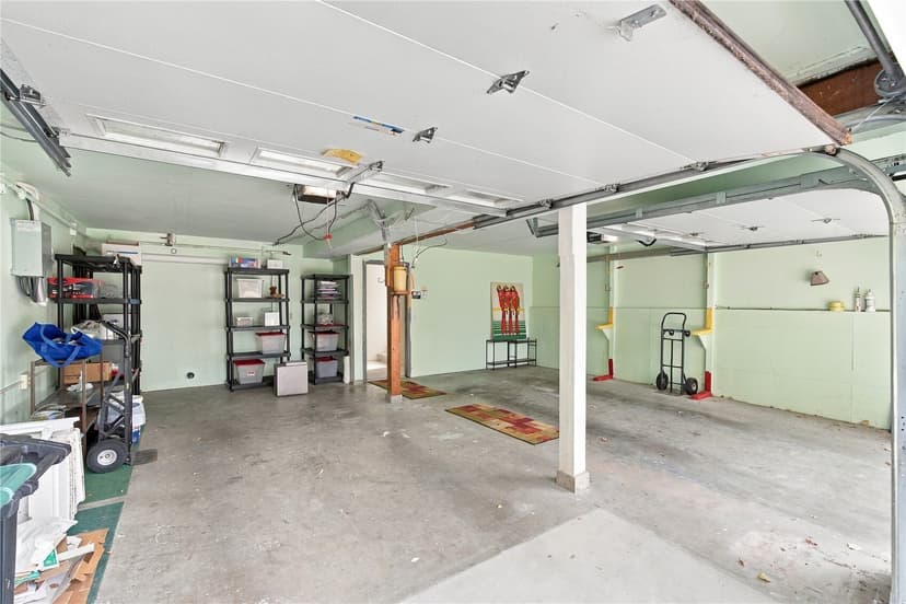 Property photo for 9526 4th Avenue NE, Seattle photo 26