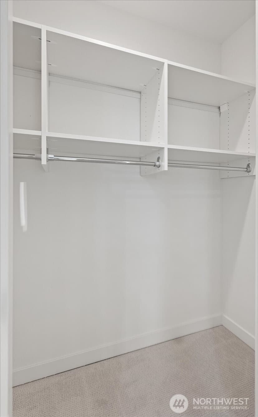 Property photo for 10746 Interlake Avenue N, Seattle photo 14