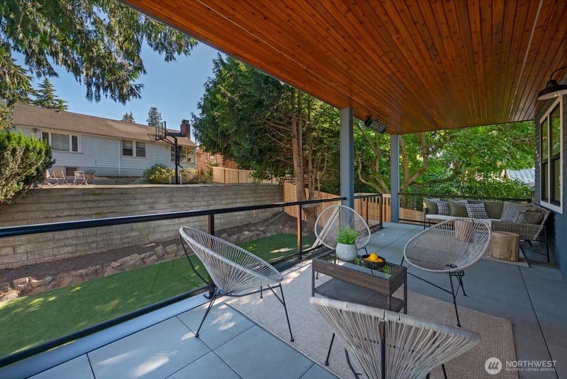 Property photo for 3111 W Mansell Street, Seattle photo 7