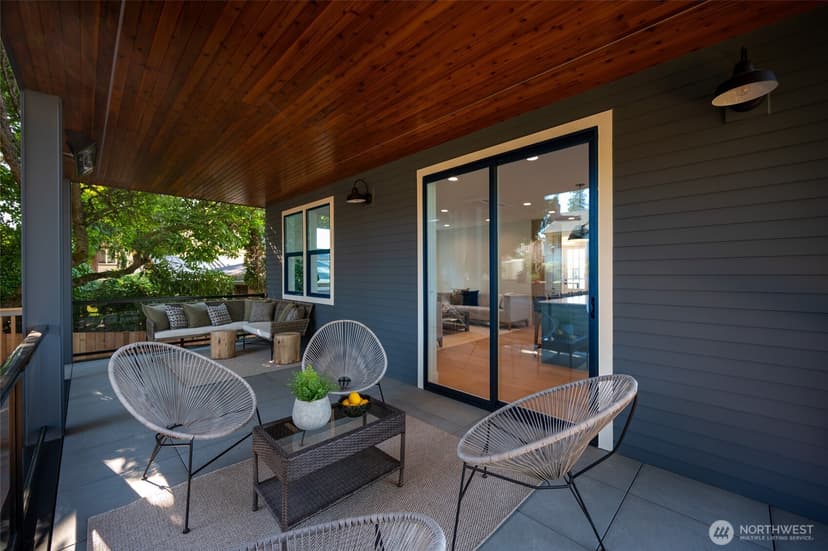 Property photo for 3111 W Mansell Street, Seattle photo 6