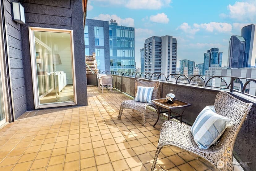 Property photo for 1017 Minor Avenue #1403, Seattle photo 8