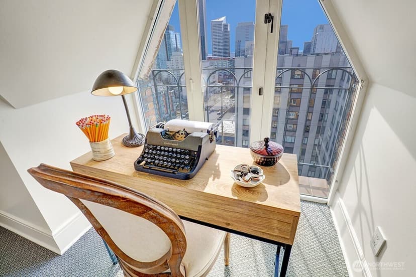 Property photo for 1017 Minor Avenue #1403, Seattle photo 10