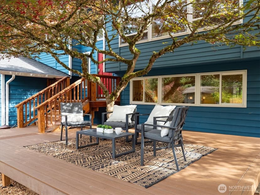 Property photo for 17417 71st Avenue W, Edmonds