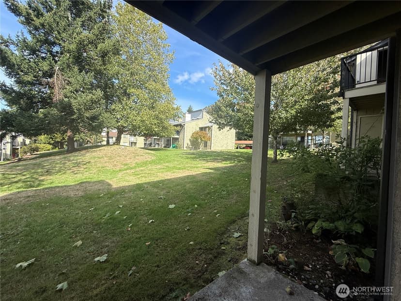 Property photo for 2020 Grant Avenue S #J102, Renton photo 13