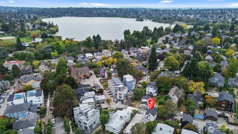 Property photo for 7507 Latona Avenue NE, Seattle photo 30