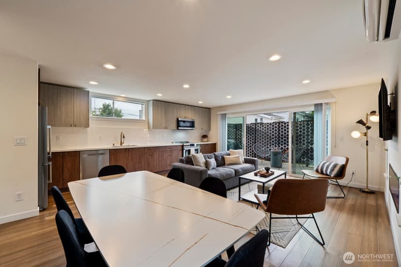 Property photo for 7507 Latona Avenue NE, Seattle photo 14