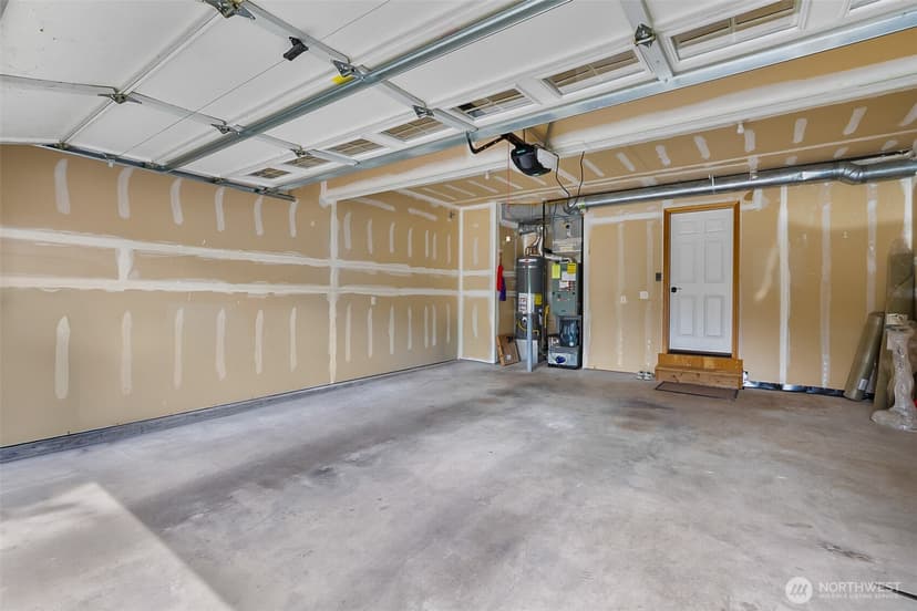 Property photo for 18410 11th Drive SE, Bothell photo 26