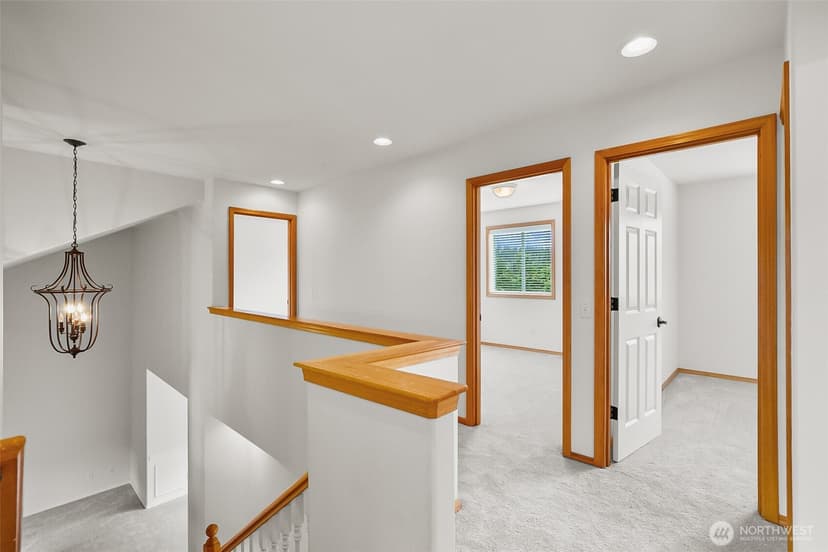 Property photo for 18410 11th Drive SE, Bothell photo 13