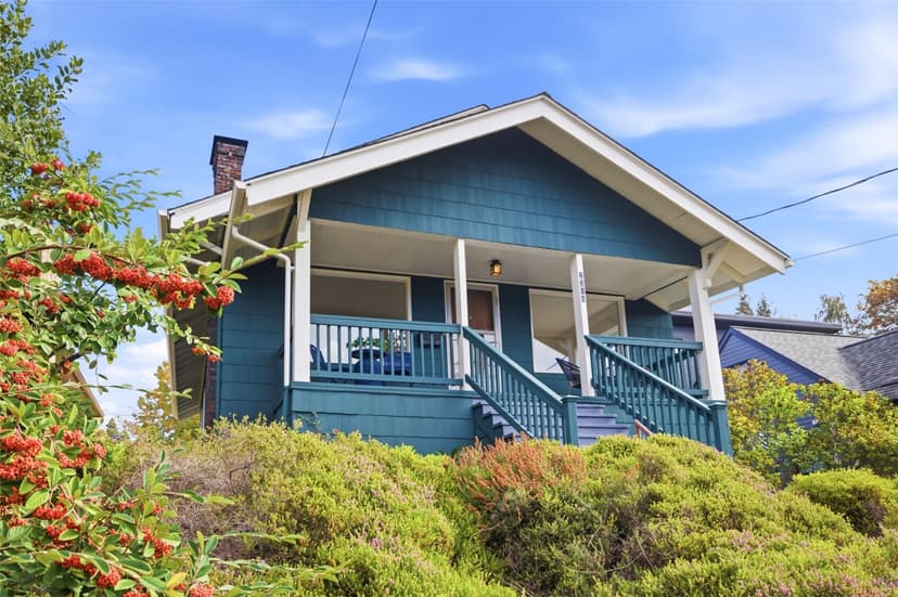 Property photo for 2316 29th Avenue S, Seattle photo 4