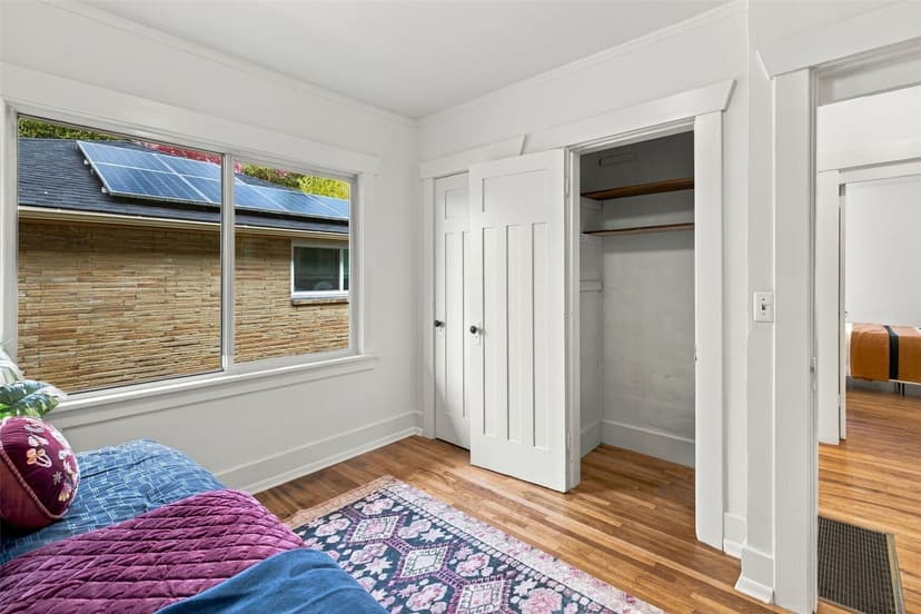 Property photo for 2316 29th Avenue S, Seattle photo 30