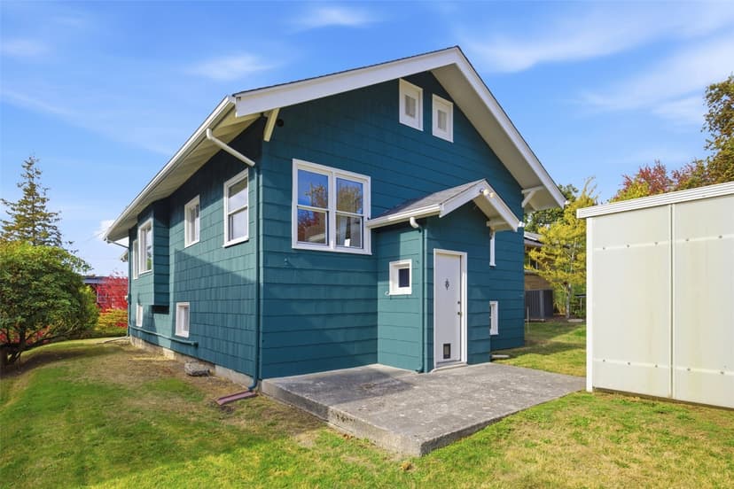 Property photo for 2316 29th Avenue S, Seattle photo 34