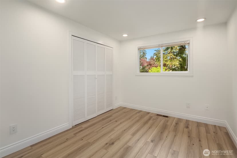 Property photo for 1421 NW 196th St, Shoreline photo 15