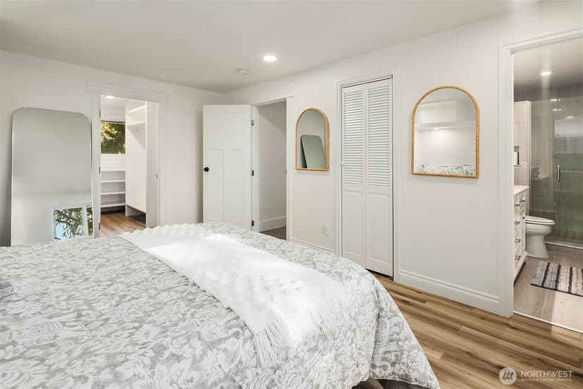 Property photo for 1421 NW 196th St, Shoreline photo 11