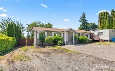 Property photo for 20225 108th Avenue SE, Kent photo 6