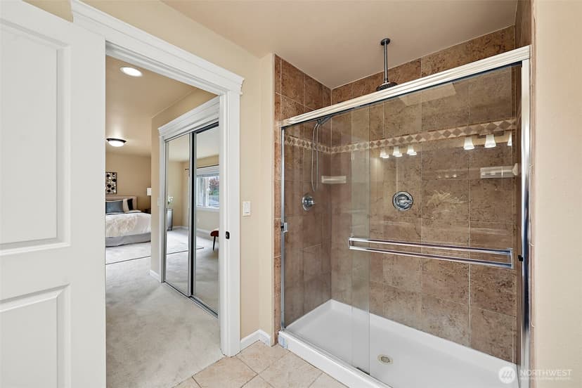 Property photo for 24322 109th Place SE, Kent photo 23