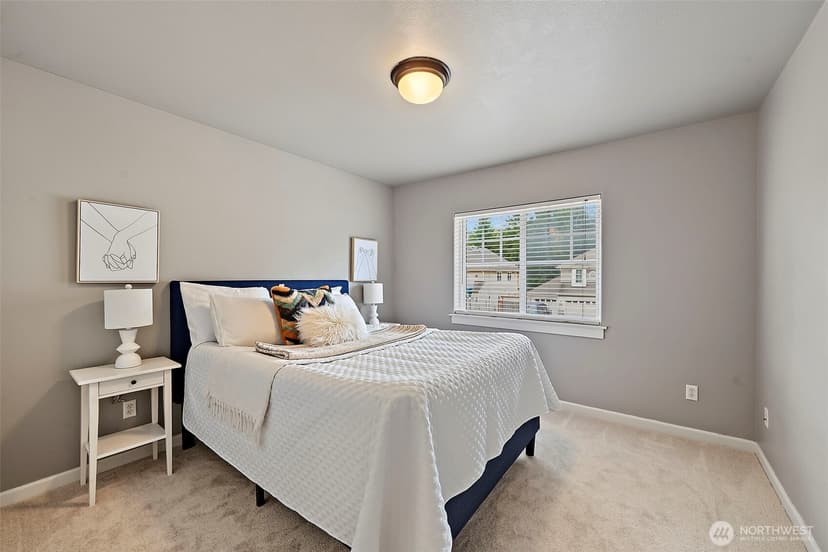 Property photo for 24322 109th Place SE, Kent photo 19