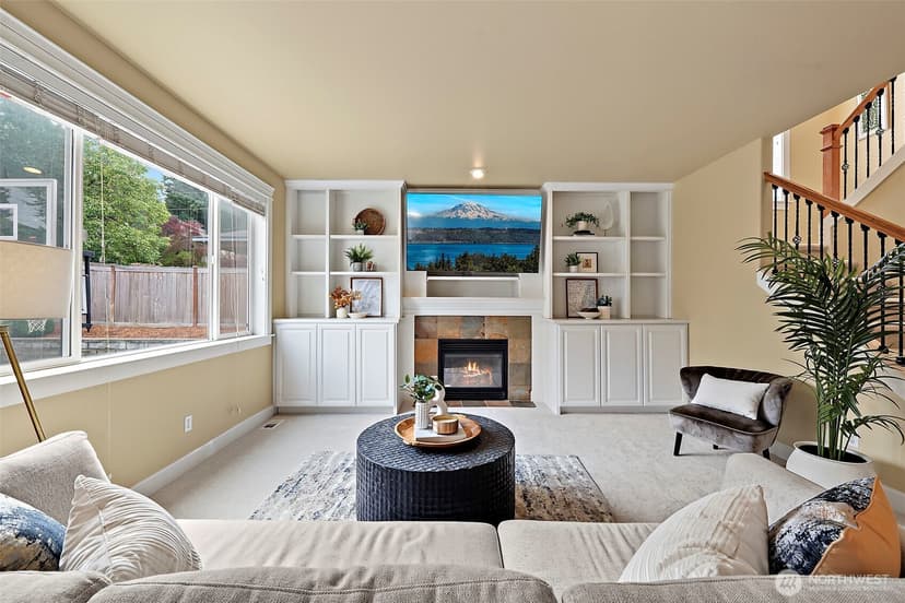 Property photo for 24322 109th Place SE, Kent photo 11