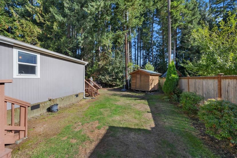 Property photo for 1424 129th Street SE, Everett photo 25