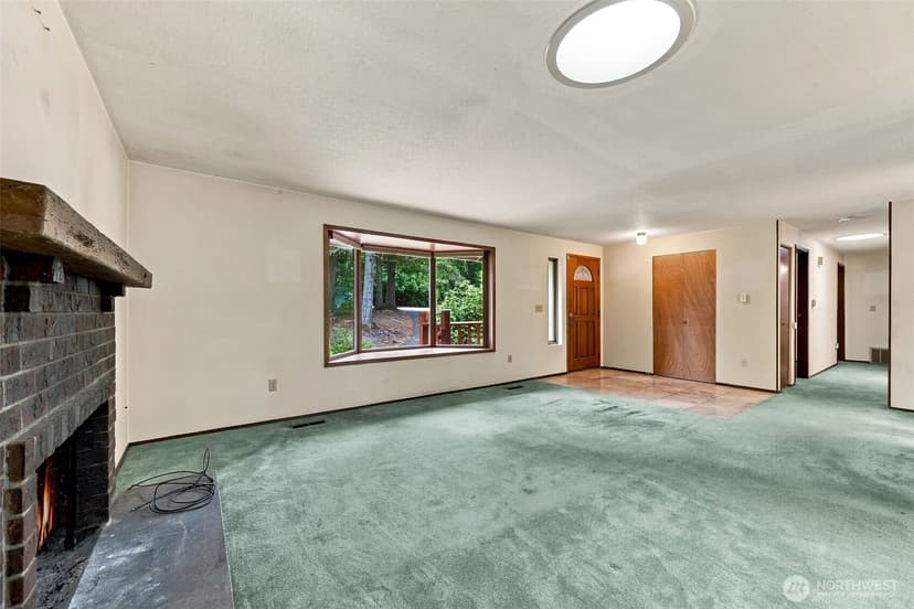 Property photo for 28327 183rd Avenue SE, Kent photo 5