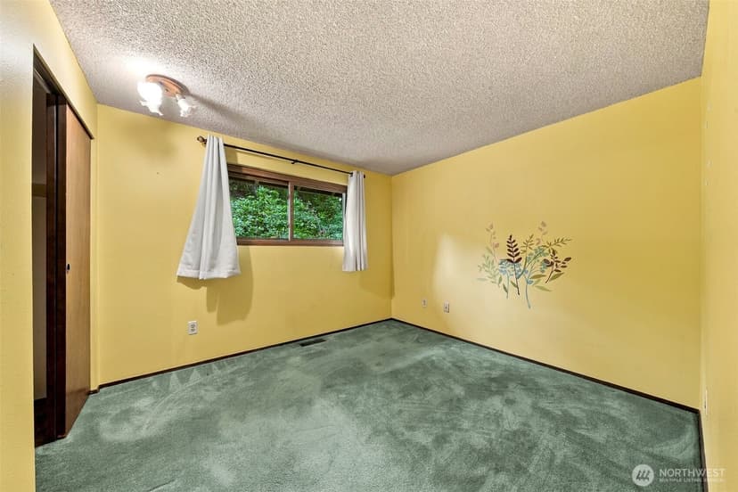 Property photo for 28327 183rd Avenue SE, Kent photo 10