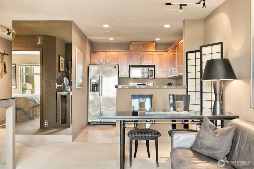 Property photo for 123 Queen Anne Avenue N #408, Seattle photo 10
