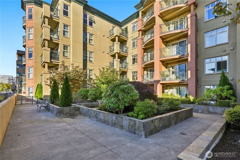 Property photo for 123 Queen Anne Avenue N #408, Seattle photo 21