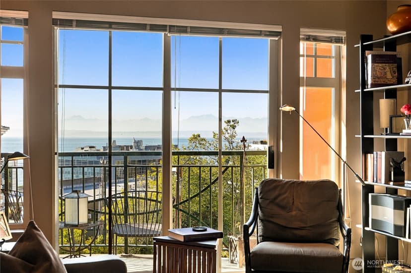 Property photo for 123 Queen Anne Avenue N #408, Seattle photo 7