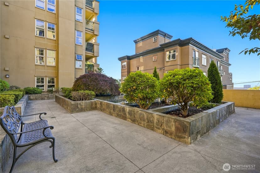 Property photo for 123 Queen Anne Avenue N #408, Seattle photo 20