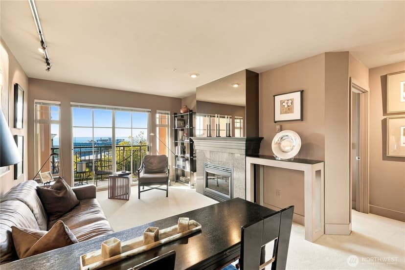 Property photo for 123 Queen Anne Avenue N #408, Seattle photo 6