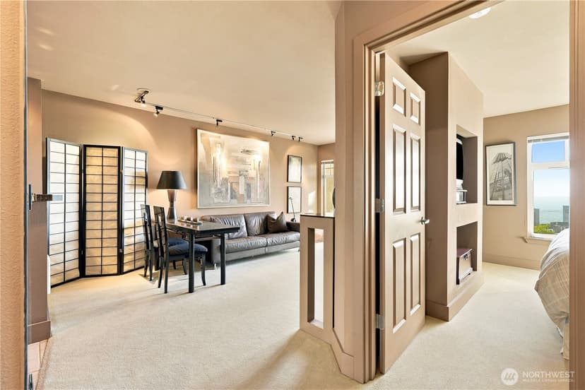 Property photo for 123 Queen Anne Avenue N #408, Seattle photo 4