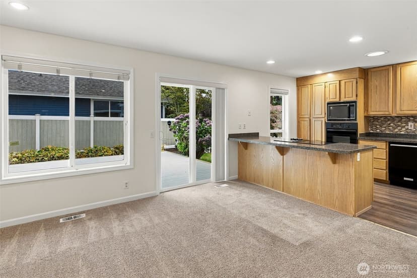 Property photo for 3406 202nd Street SW, Lynnwood photo 15