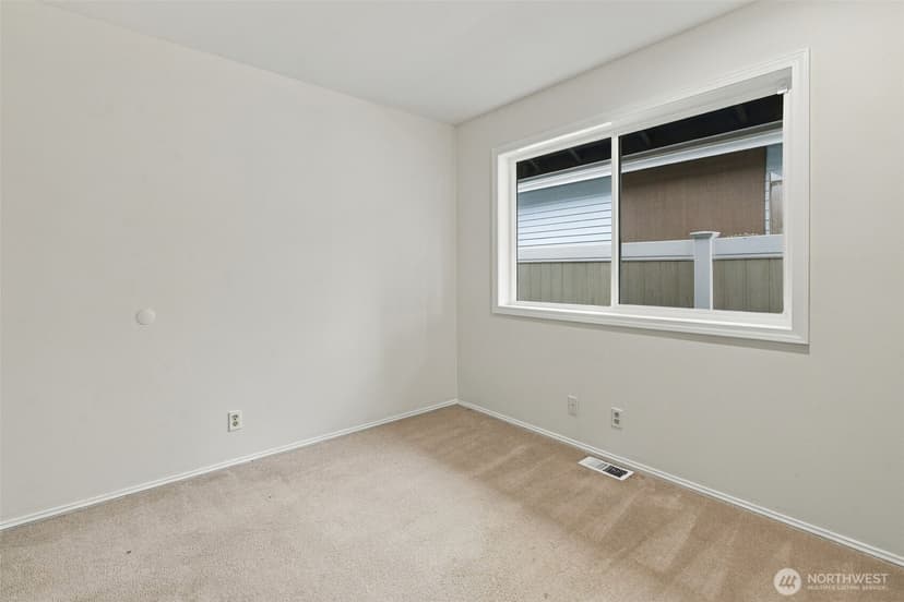 Property photo for 3406 202nd Street SW, Lynnwood photo 27