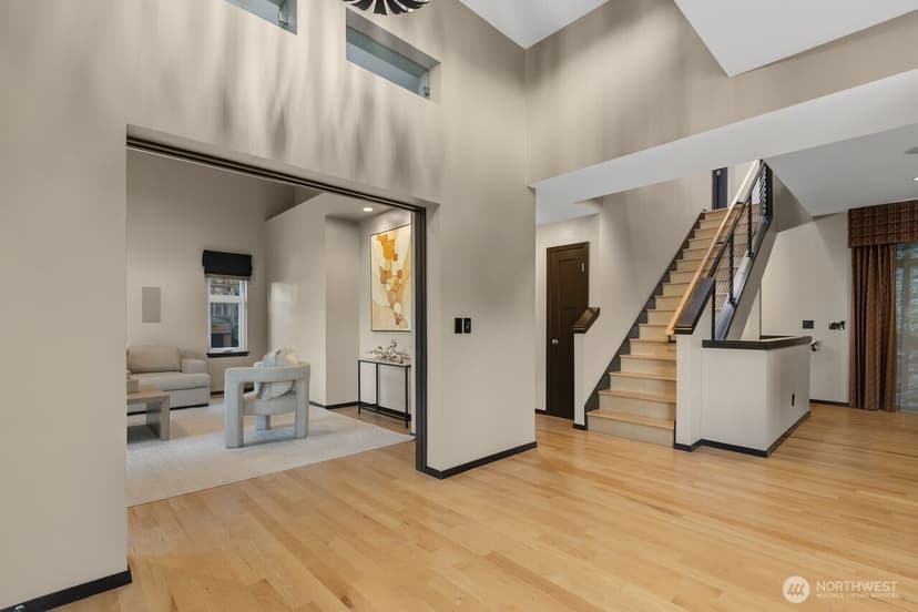 Property photo for 1313 4th Street, Kirkland photo 8