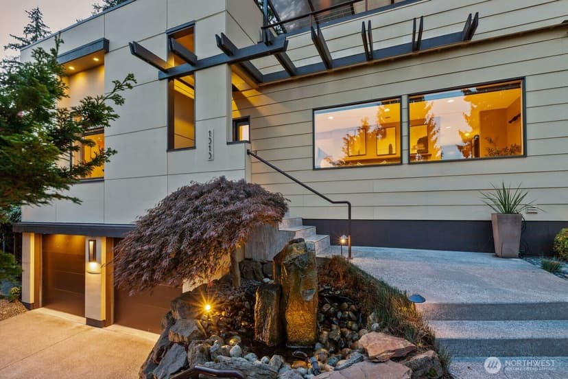 Property photo for 1313 4th Street, Kirkland photo 4