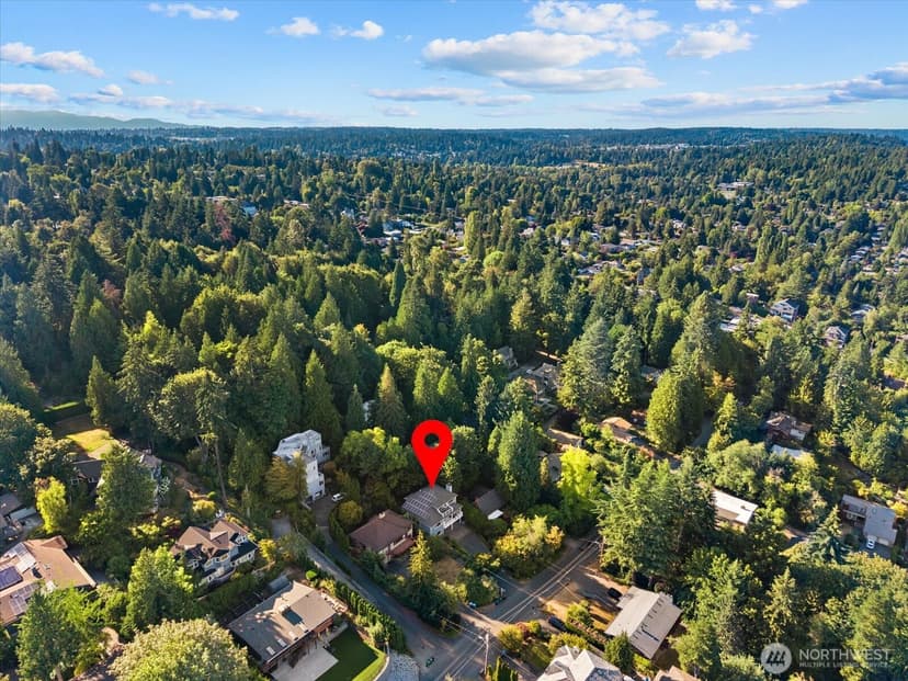 Property photo for 9009 45th Avenue NE, Seattle photo 36