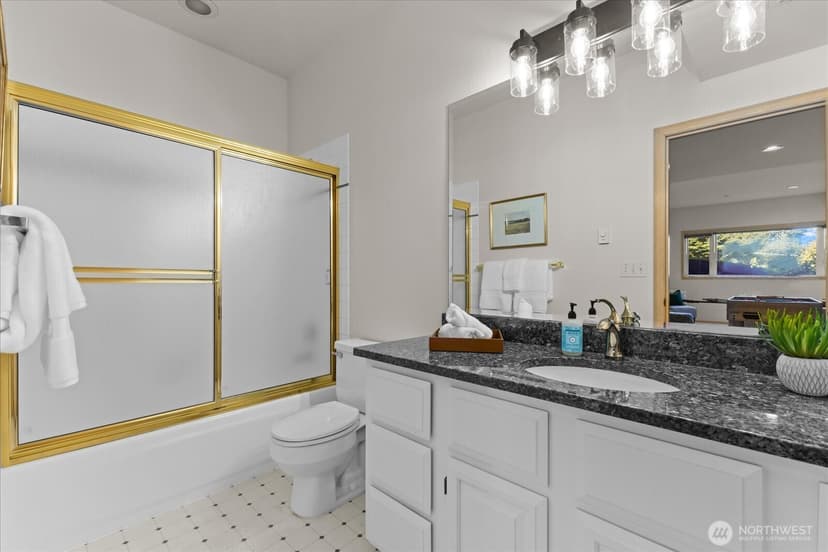 Property photo for 9009 45th Avenue NE, Seattle photo 30