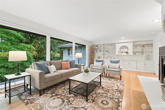 Property photo for 8515 27th Avenue NE, Seattle photo 5