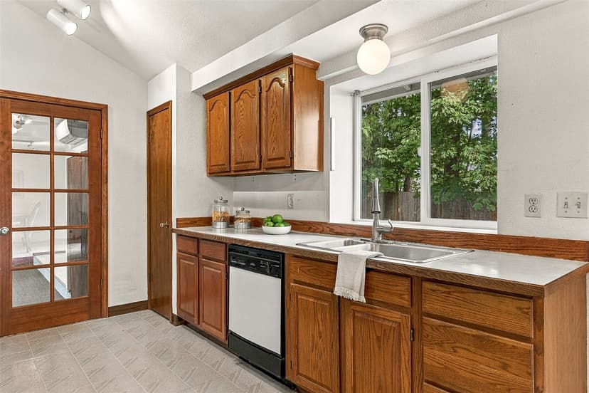 Property photo for 5660 195th Avenue E, Bonney Lake photo 8