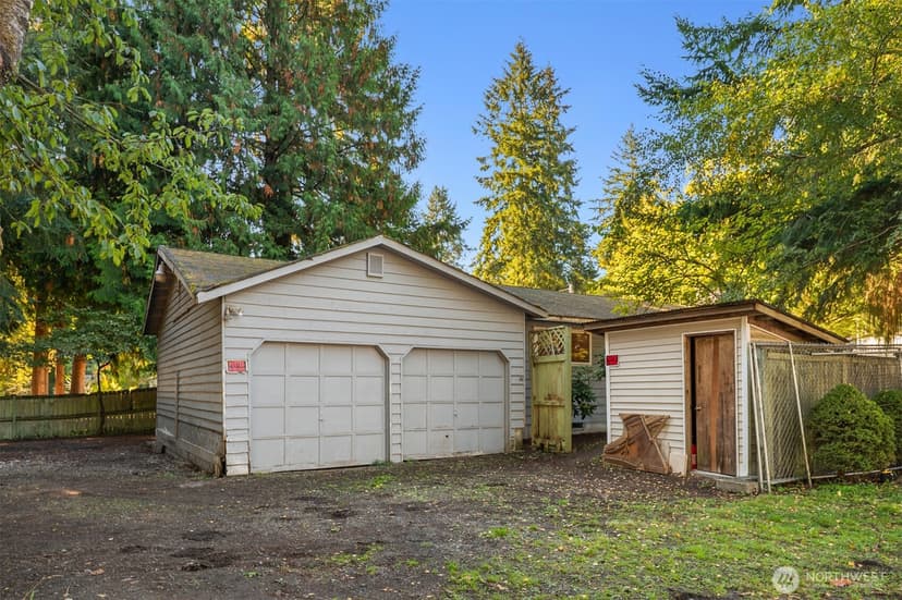Property photo for 14048 75th Avenue NE, Kirkland photo 17