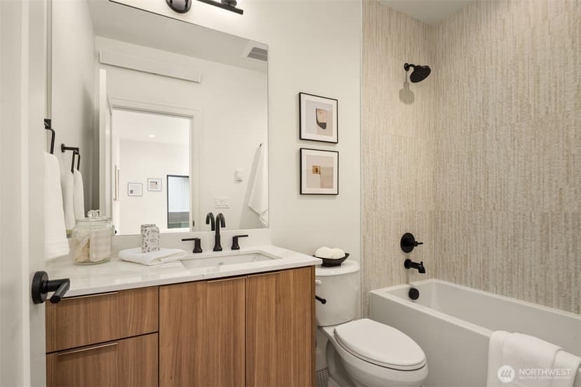 Property photo for 614 5th Avenue S #C107, Edmonds photo 15