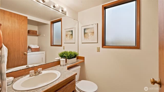 Property photo for 24243 SE 43RD Court, Sammamish photo 5