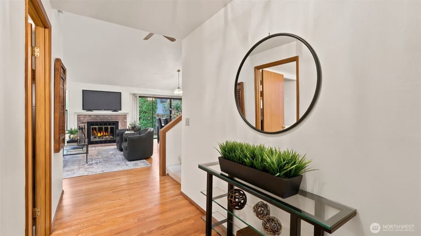 Property photo for 24243 SE 43RD Court, Sammamish photo 3