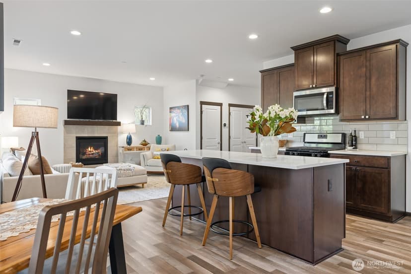 Property photo for 2744 S 120th Place, Burien photo 11