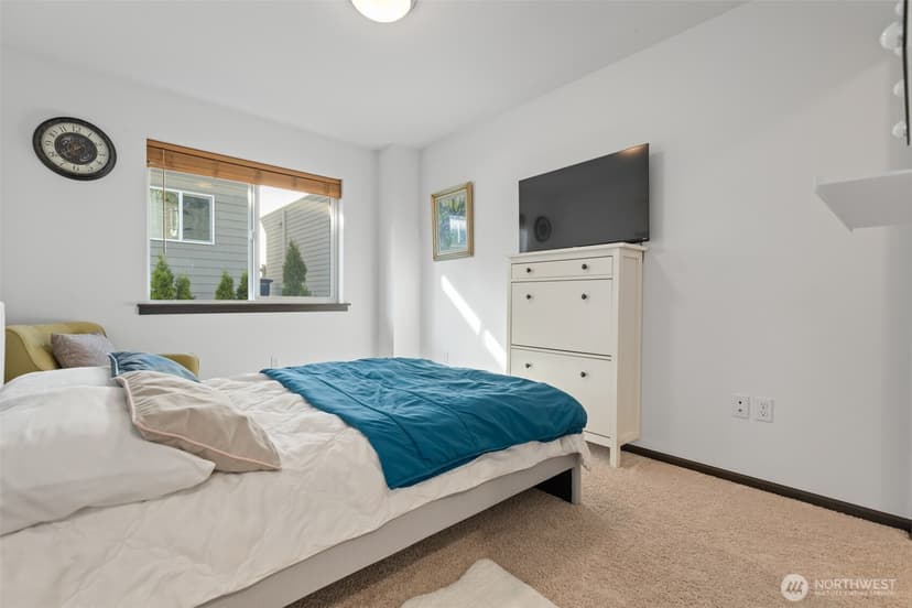 Property photo for 2744 S 120th Place, Burien photo 22