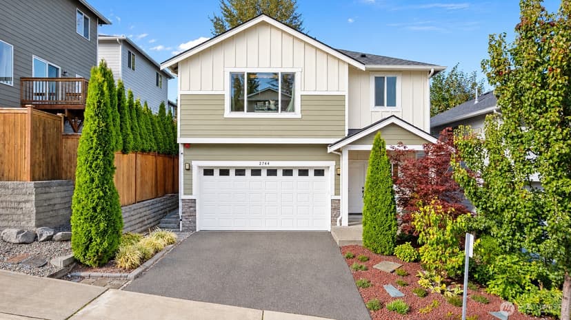 Property photo for 2744 S 120th Place, Burien