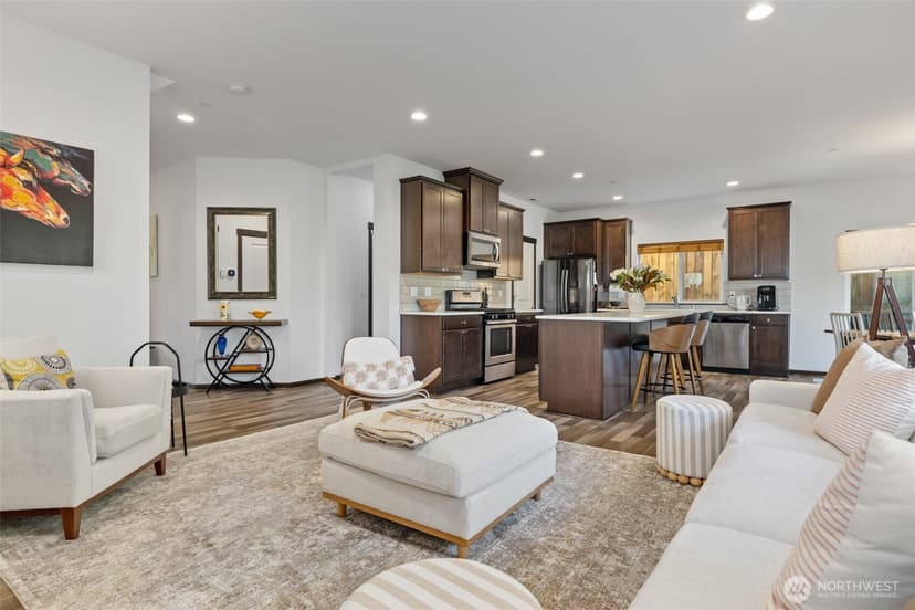 Property photo for 2744 S 120th Place, Burien photo 6