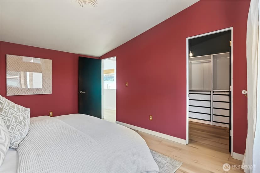 Property photo for 6534 42nd Avenue SW #B, Seattle photo 25