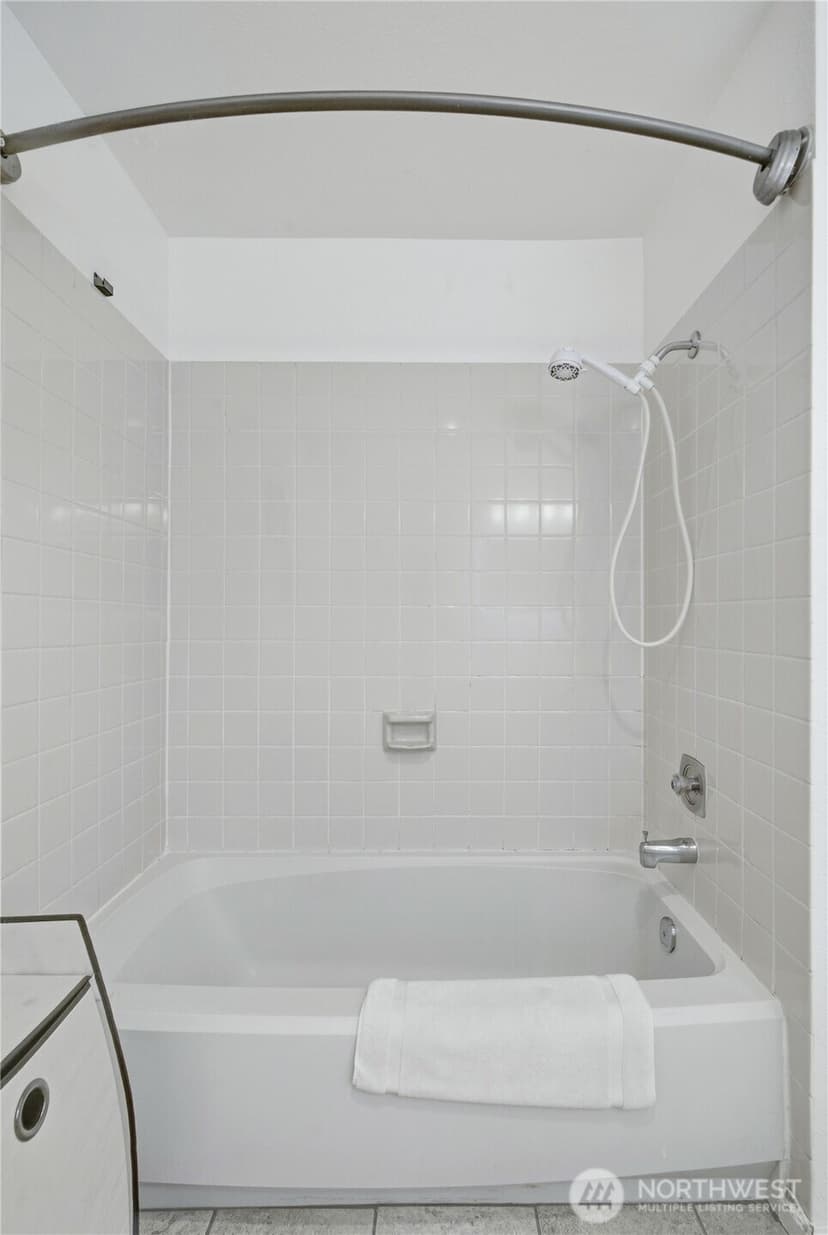 Property photo for 17521 118th Avenue SE #A10, Renton photo 23