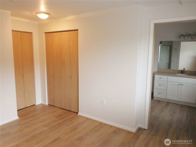Property photo for 214 W McGraw Street #201, Seattle photo 14